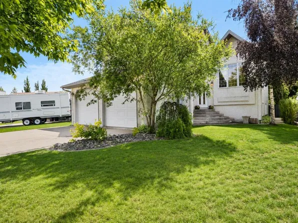9009 N 117th Ave, Grande Prairie, AB T8X 1K1