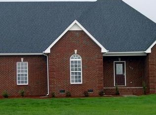 144 Holly Ct, Unionville, TN 37180