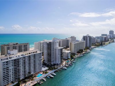 5660 Collins Ave APT 18D, Miami Beach, FL, 33140