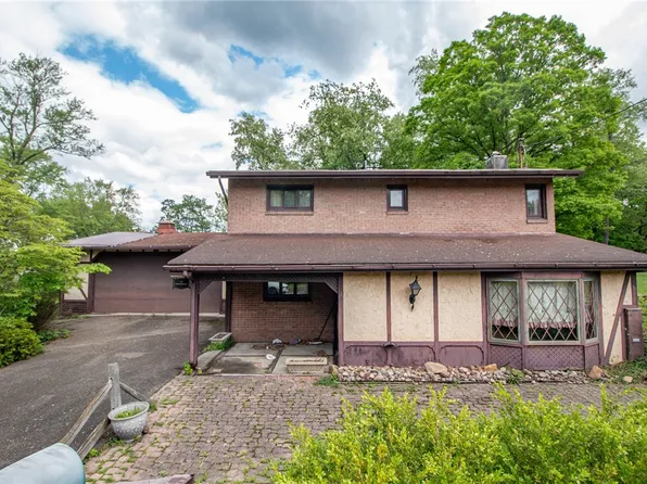 17 Kadar Ln, Elizabeth, PA 15037