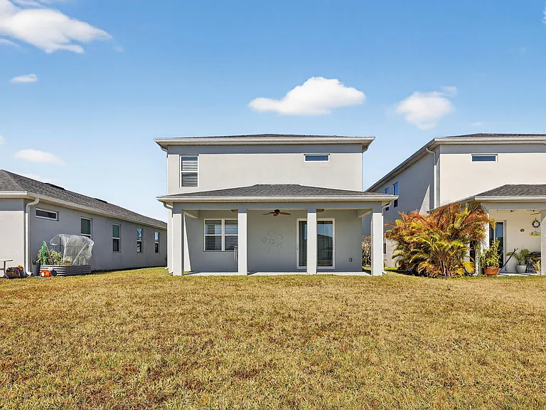 10916 SW Robbia Way — Photo 48