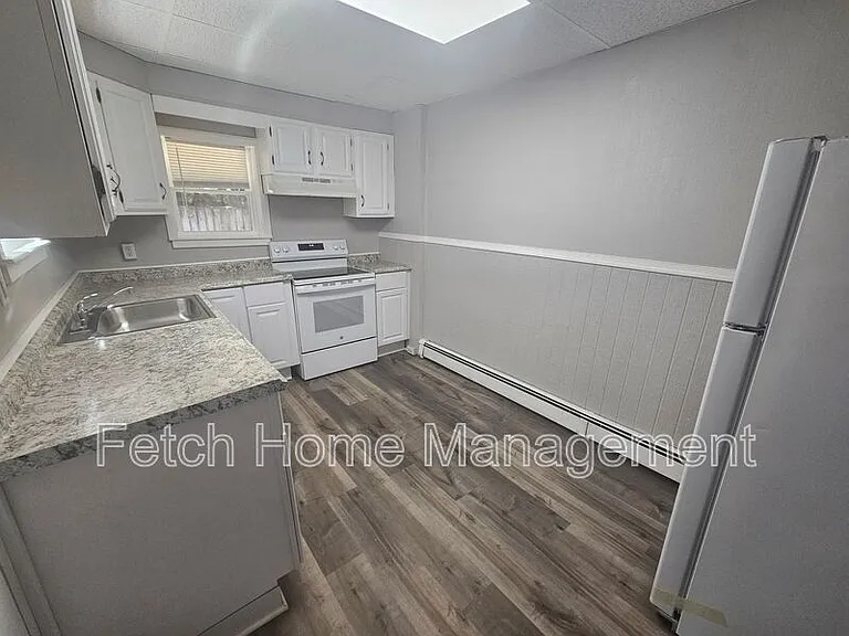 46 N Broad St — Photo 6