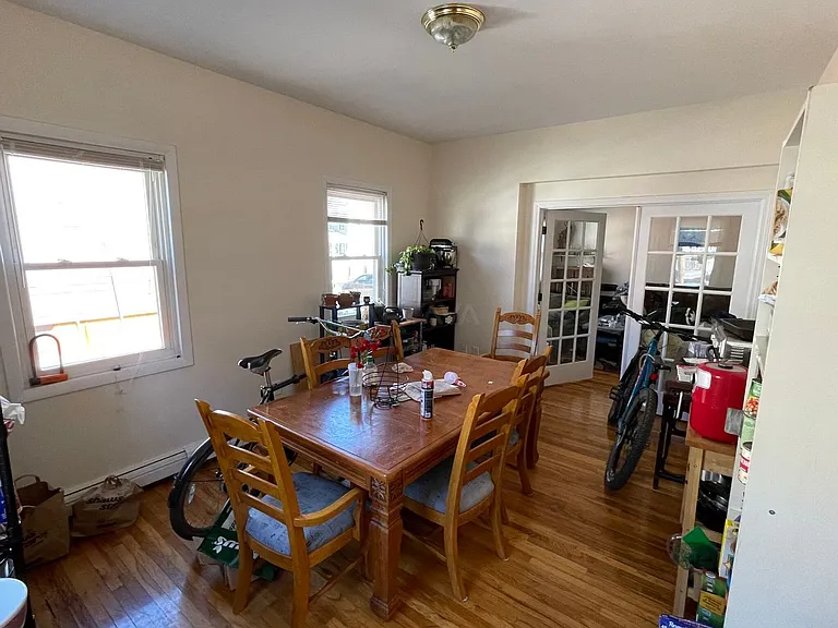 25 Mount Vernon St #HOUSE — Photo 5