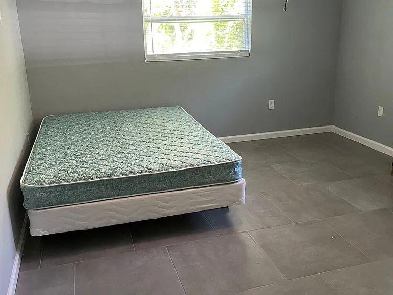 3600 Aurora Rd #A — Photo 5