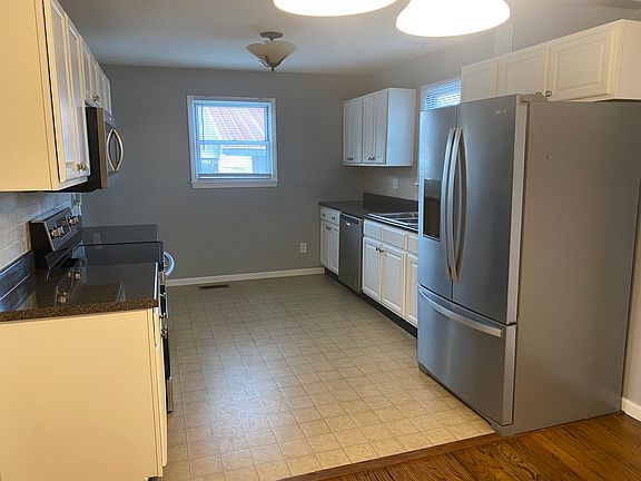 5th image of 7724 Old Clinton Pike