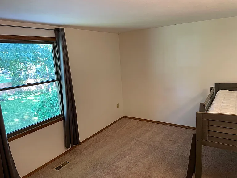 170 Softwind Cir — Photo 11
