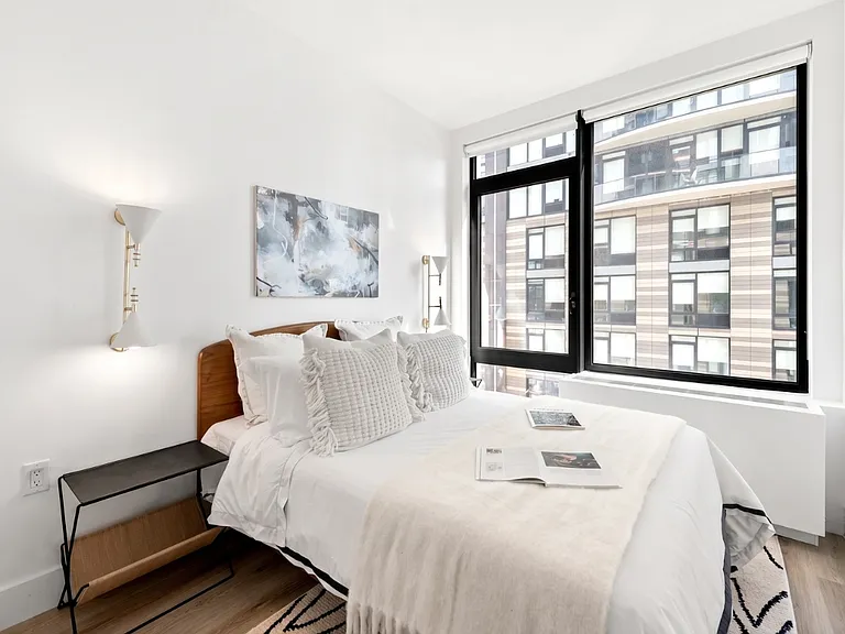 228 E 135th St #1209 — Photo 2