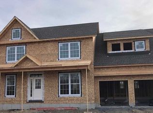 48 Wheatley Rd, Slate Hill, NY