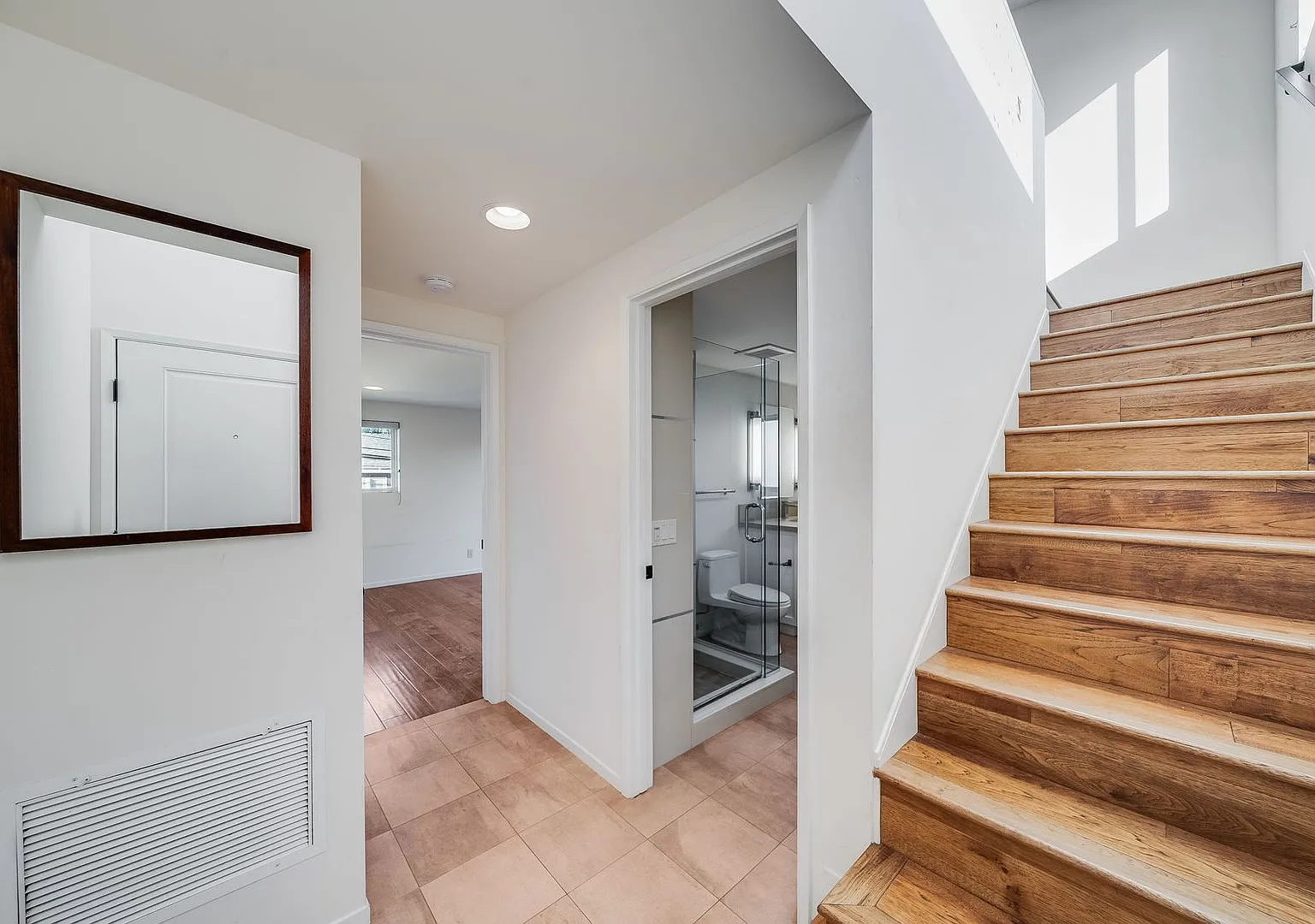 1 bed, 1.0 bath, 754 sqft, $4,800 — Photo 3