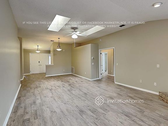 3rd image of 11252 Stoney Point Ln W