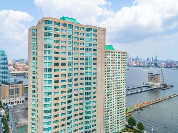 20 River Ct APT 311