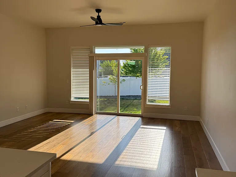 508 N Hartford St #130 — Photo 7