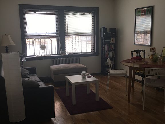 3rd image of 1211 W Elmdale Ave APT 3