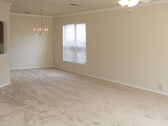 2nd image of 2831 Sierra Salinas