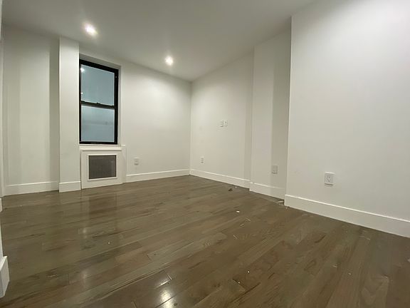 2nd image of 80 Delancey St #2H