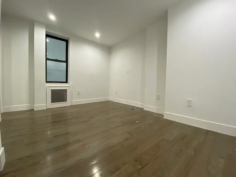 80 Delancey St #2E — Photo 2