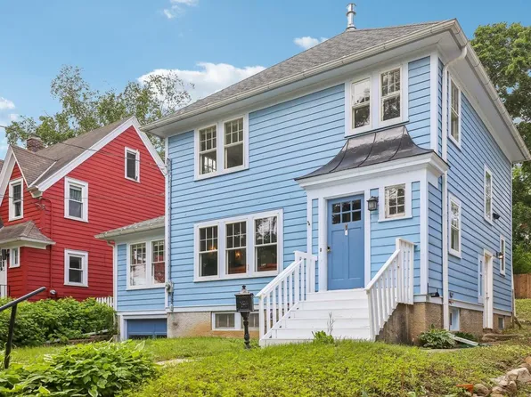 2627 Chamberlain Avenue, Madison, WI 53705