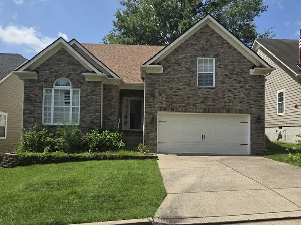2034 Spring Branch Dr, Madison, TN 37115