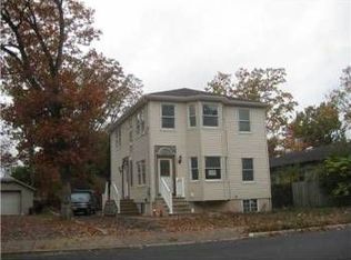 877 Englishtown Rd, Old Bridge, NJ 08857