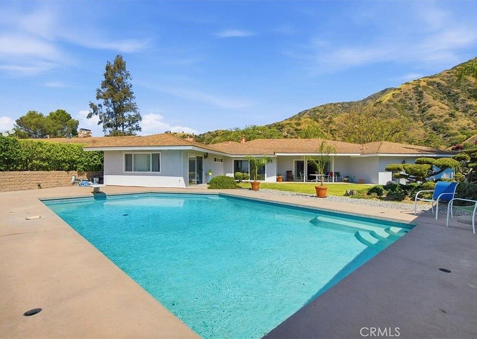 1st image of 418 Nolan Ave