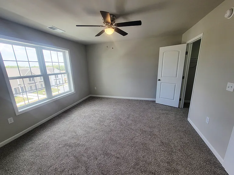 234 Rojan Rd — Photo 28