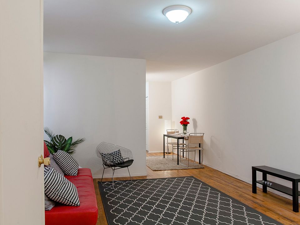 Bright and open floorplan