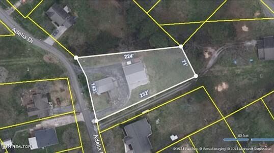 3rd image of 6100/6102 Adelia Dr SW