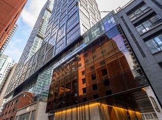 35 Mercer St #2410, Toronto, ON