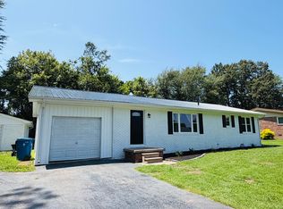 1712 Sycamore Dr, Benton, KY 42025