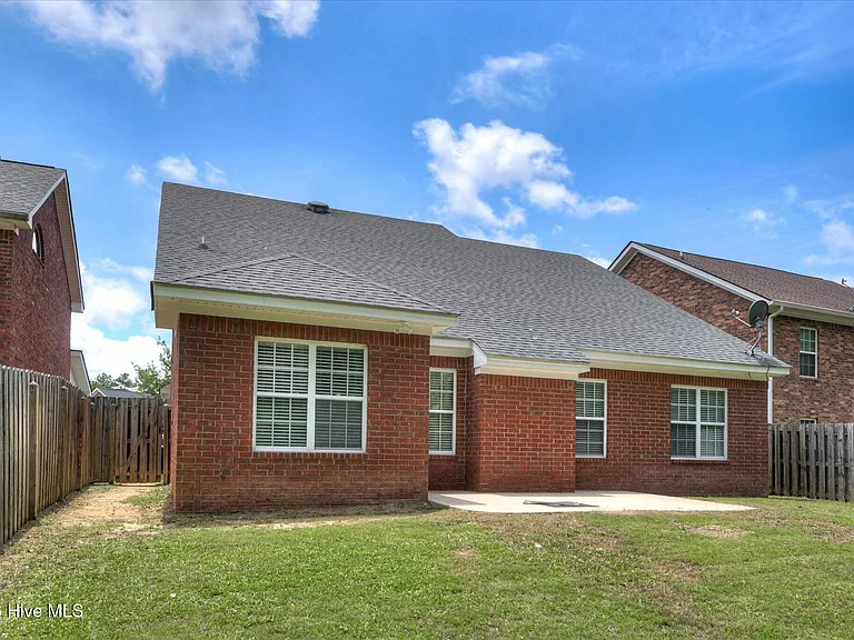 7604 Pleasantville Way — Photo 42