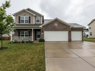13874 Silverbell Ln, Fishers, IN 46038