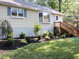 8 Brookview Blvd, Spring Valley, NY 10977