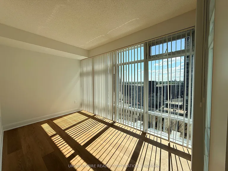 2191 Yonge St #1208 — Photo 19
