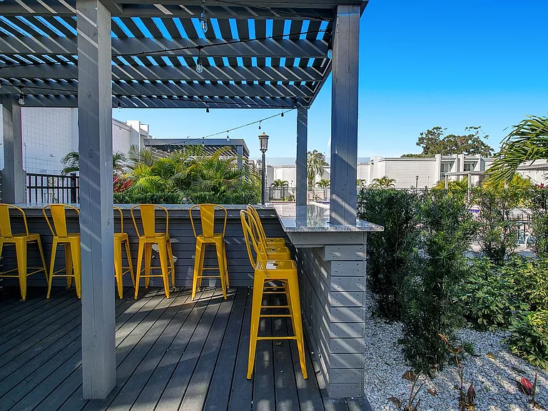 3435 S Orange Ave — Photo 8