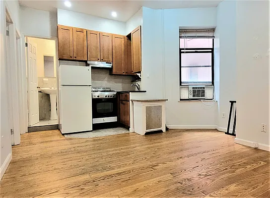 Rented by Oxford Property Group | media 2