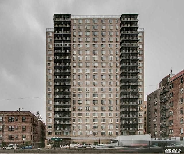 1st image of 11818 Union Tpke APT 5L