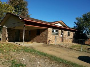 501 Pleasant Dr, Ozark, AR 72949