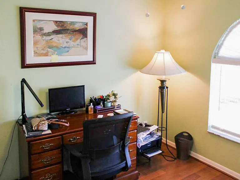 885 New Waterford Dr #201 — Photo 9