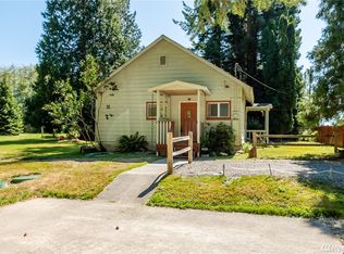 9336 Harvey Rd, Blaine, WA 98230