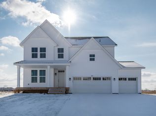 25604 22nd St W, Zimmerman, MN 55398