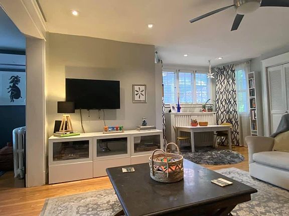 Living room and bay window nook