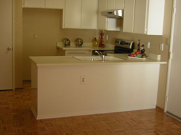 Large Dining area and breakfast bar