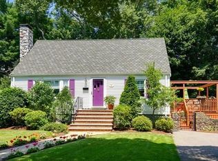 35 Albert Rd, Newton, MA 02466