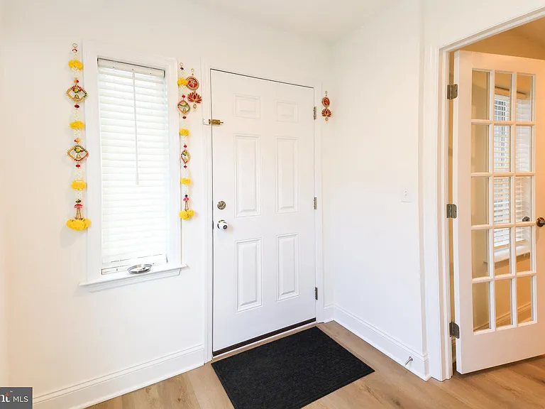 1317 Canning Way — Photo 14