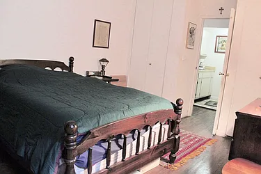 Rented by Eljay Realty, Co.