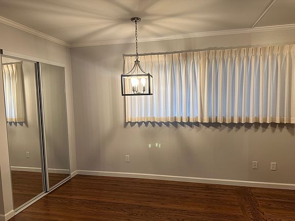 3rd image of 515 Chestnut St #107