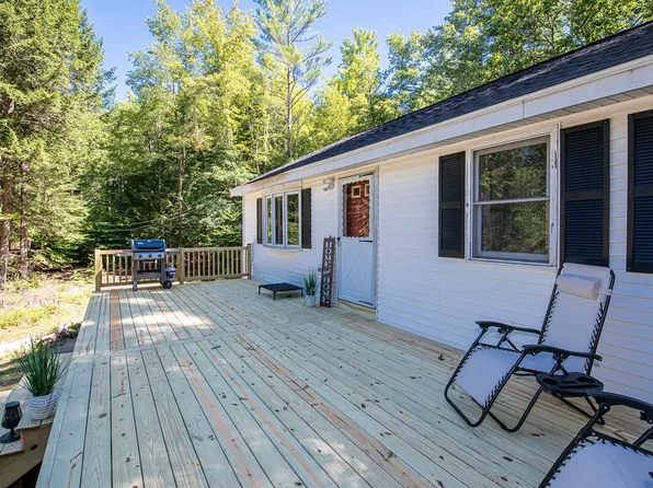 9 Greenfield Road, New Boston, NH 03070