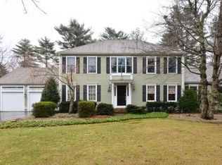 167 Tack Factory Pond Dr, Scituate, MA 02066