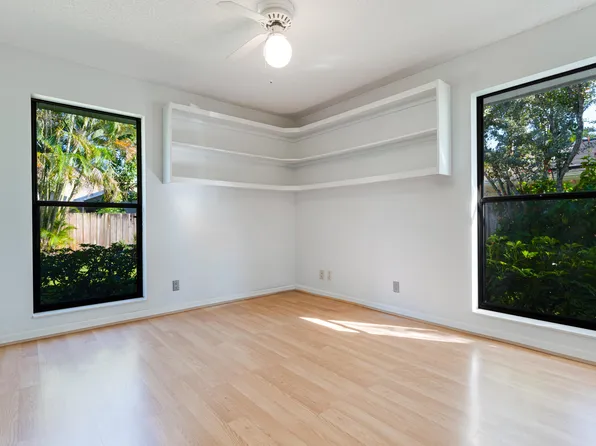 14547 Autumn Avenue, Wellington, FL 33414
