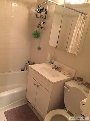 Rented by Bouklis Group | media 11